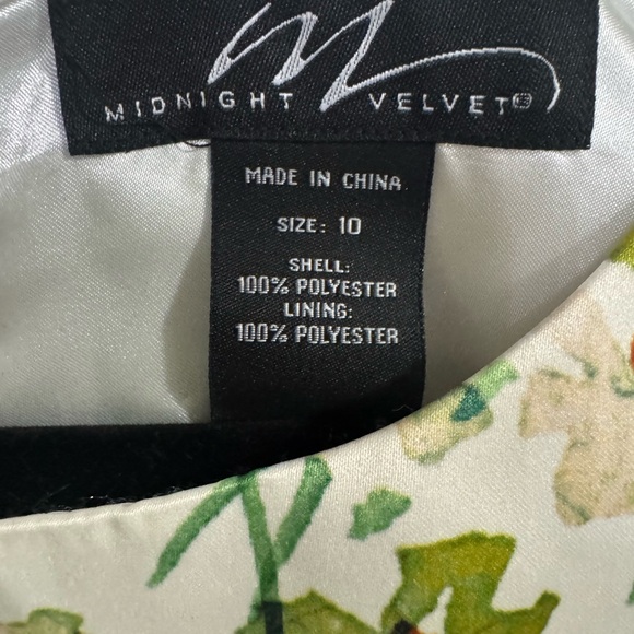 Midnight Velvet Green and Yellow Floral Midi Dress - Picture 4 of 12